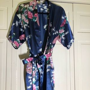 Beautiful Navy Floral Kimono Peacock Print Mini Length OS feels like Medium R2